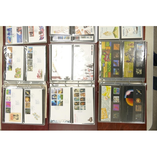 760 - Large collection in 10 albums of GB presentation packs & first day covers: Includes 225 presentation... 