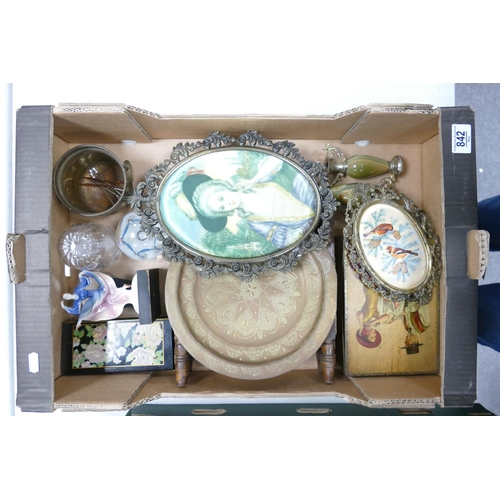 842 - A mixed collection of items to include: Art Deco Mirror Framed Figurine , small gypsy table, glass p... 