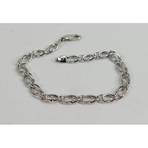 615 - 9ct white gold bracelet:weight 3.4g, length 18cm.