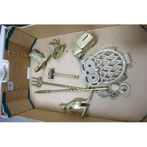 1141 - A collection of Brass Ornaments & similar gavel: