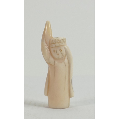 590 - 19th century Russian Ivory Chess Piece : height 5.4cm