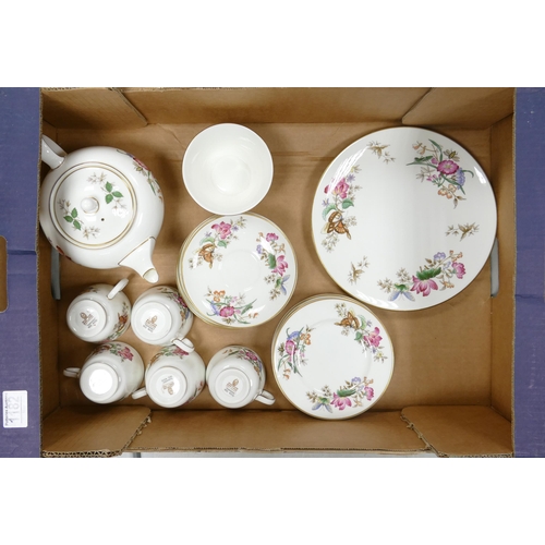 1182 - Wedgwood Sandon Patterned Part Tea Set: