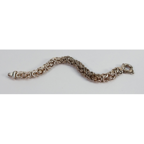 733 - Ladies Italian Silver bracelet, 28g: