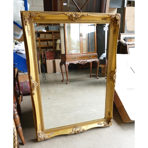 780g - Gilt effect Rectangular Wall Mirror: height 86cm