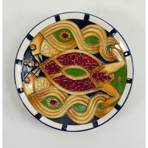 175 - Moorcroft Staffordshire Gold Patterned Boxed Coaster: MCC, diameter 11.5cm