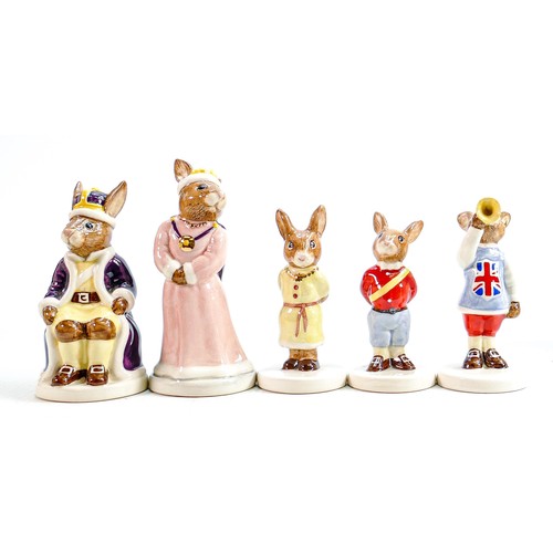 173 - Royal Doulton rare set of Bunnykins figures The Royal Family: Comprising King John DB91, Queen Sophi... 