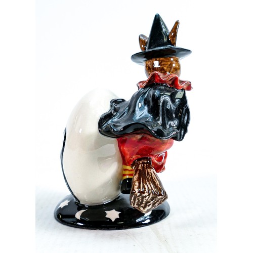 195 - Royal Doulton Bunnykins figure Trick or Treat DB162: Limited edition.