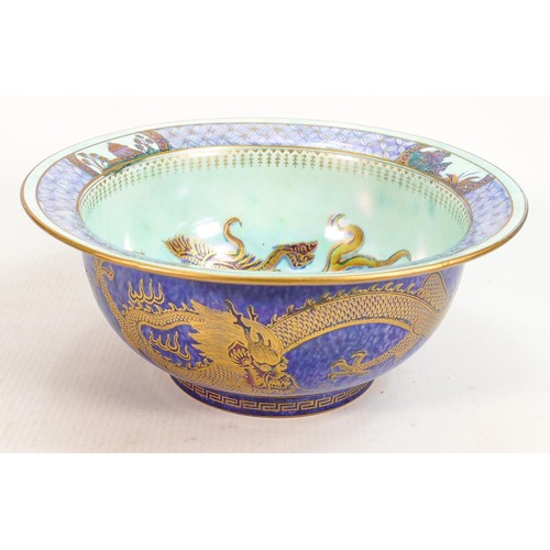 1021 - Wedgwood Lustre Dragon bowl Z4829: Diameter 22cm