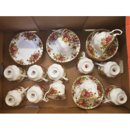 140 - Royal Albert Old Country Roses pattern tea trio's x 12 (12 cups, 12 saucers, 12 side plates).