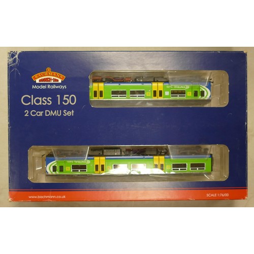 1298 - Bachmann OO gauge Class 150 2 Car DMU Model Train Set, boxed