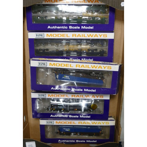 1312 - Dapol Telescopic steel hood wagon tiphook rail B747G, B747H , silver bullet B850B, B850C , Fea spine... 