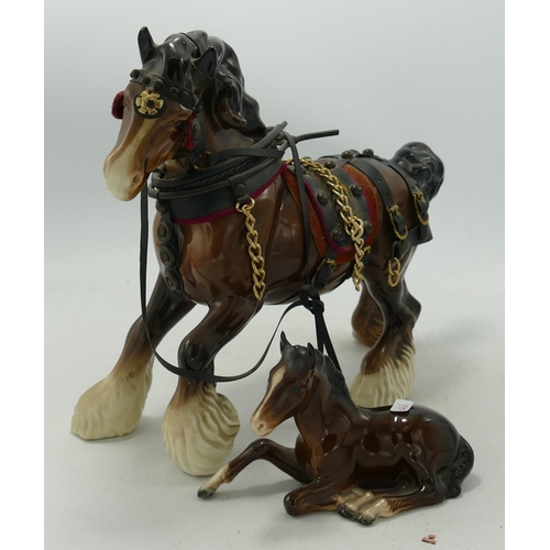 463 - Beswick Catering Shire & Foal 915(2)