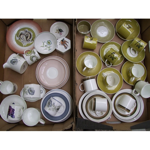 10 - A collection of Susie Cooper / Wedgwood to include flower motif cup and saucers, everglade trio's, G... 