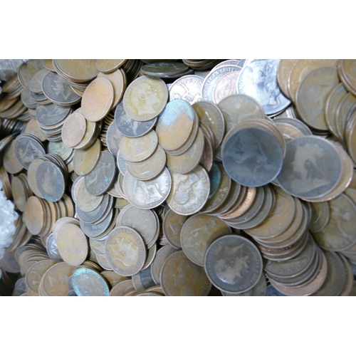 565 - A vast quantity of UK and world coins dating from the 18th century onwards, contained in 8 full size... 