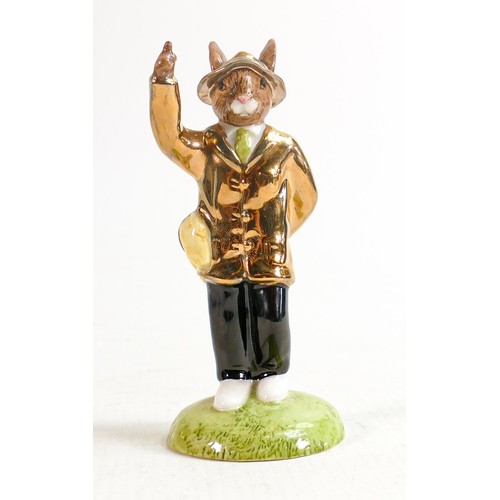 28 - Royal Doulton Bunnykins figure Umpire DB360, limited gold edition.