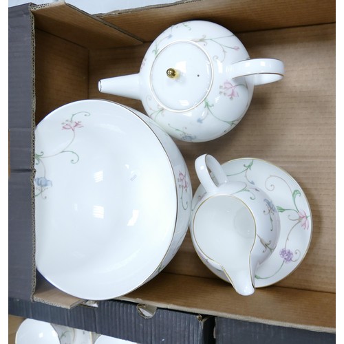 941 - A large collection of unused Royal Doulton Mille Fleurs patterned tea, coffee & dinnerware including... 