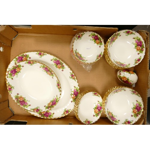 1053 - A large collection of Royal Albert Old Country Roses patterned tea & dinner ware including tea set, ... 