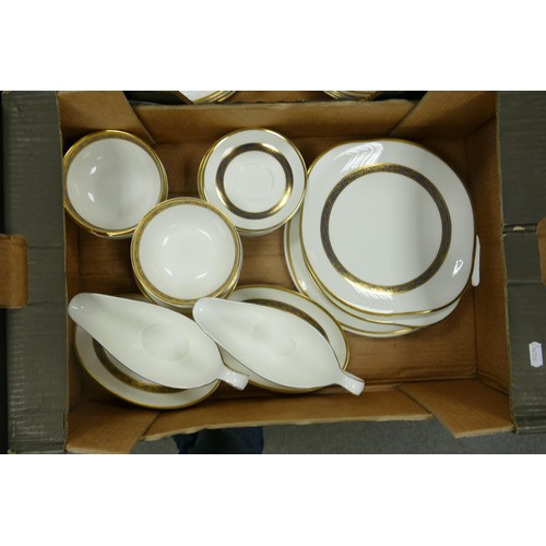 1055 - A large collection of Royal Doulton Harlow patterned tea, coffee & dinner ware to include - tea set,... 