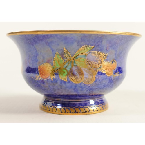 1165 - Wedgwood lustre bowl decorated with fruit & berry, diameter 11.5cm.