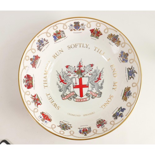 1173 - Large Wedgwood limited edition of 500 The London Thames bowl, diameter 32.5cm.