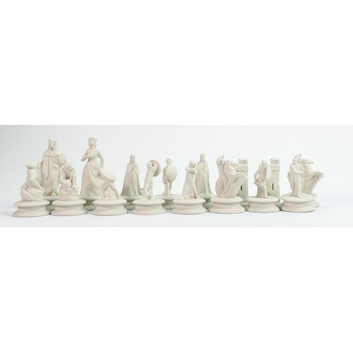 1514 - Modern Wedgwood Flaxman design white pieces, 16 items, height of King 10cm.