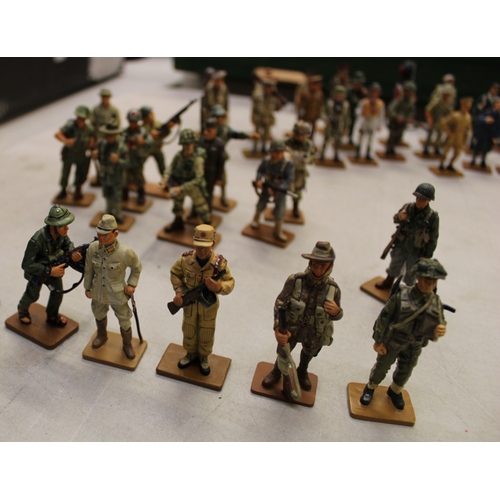 340 - A collection of Del Prado toy soldiers from various countries to include Italy, Germany, UK, USA, Fr... 