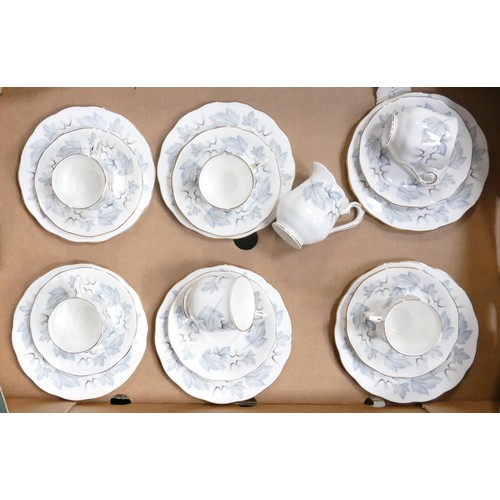 916 - A large collection of Royal Albert Silver Maple dinner, coffee and tea ware, comprising various plat... 