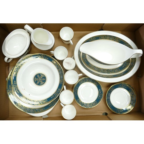 940 - A large collection of Royal Doulton Carlyle patterned tea & dinner ware including tea, coffee & dinn... 