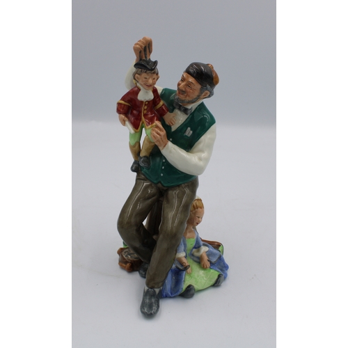 444 - Royal Doulton Character Figure The Puppet Maker HN2253