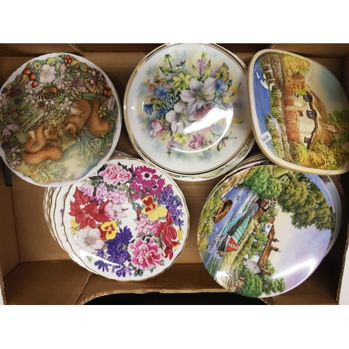 4 - A collection of Royal Albert Floral limited edition cabinet plates & similar