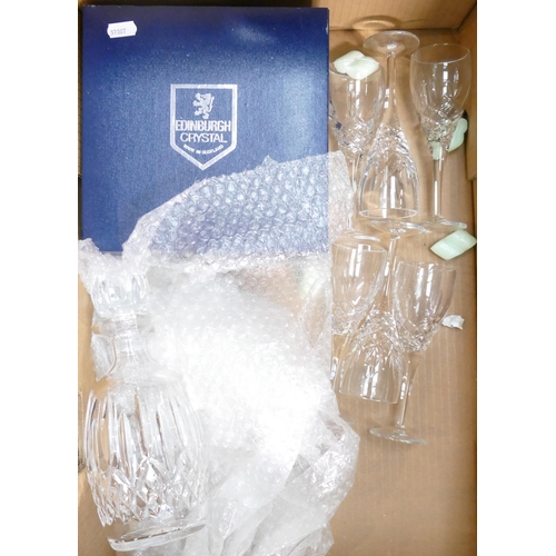 839C - A collection of Glass ware items to include Waterford Crystal Decanter & small wine glasses, boxed E... 