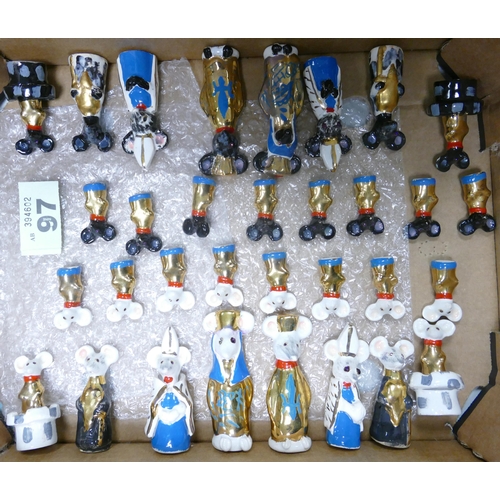 172 - Studio Pottery Judica Theme Chess set, Mice Wearing Jewish Rabbi Vestments., tallest 10cm ref 97