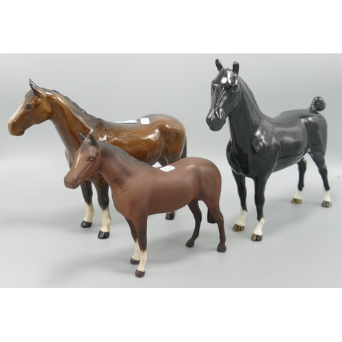 252 - Beswick Black Hackney Horse 1361( damaged ears, Huntsman 1484 & small Stallion 1992(3)