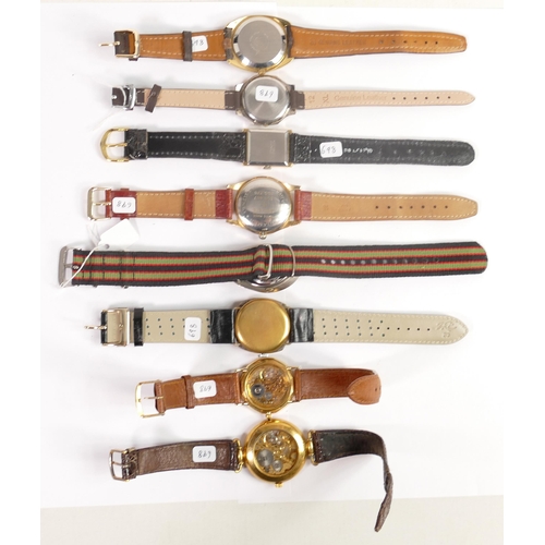 698 - 8 x vintage gents watches including 2 x Roamer both ticking, and 6 x assorted fashion watches includ... 