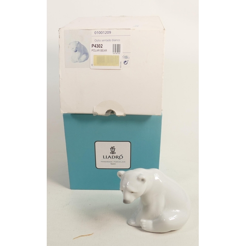 71 - Lladro Boxed Figure Polar Bear 4302