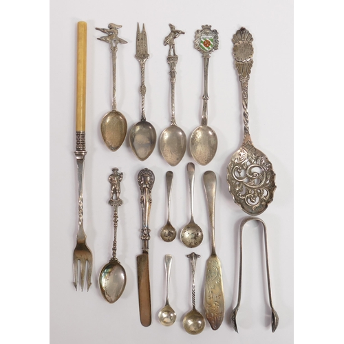 683 - A collection of British and Continental Silver cutlery including spoons, tongues etc, 168g.