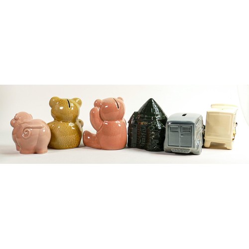 52 - Wade novelty Money Boxes including Emerald City, Bears, Wade delivery van etc. These items were remo... 