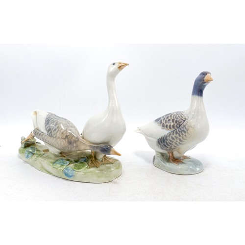 293 - Royal Copenhagen model of a pair of Geese 609 and goose 1088, tallest h.15cm. (2)