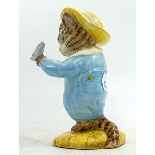 516 - Beswick Beatrix Potter figure Tom Kitten & Butterfly BP3c