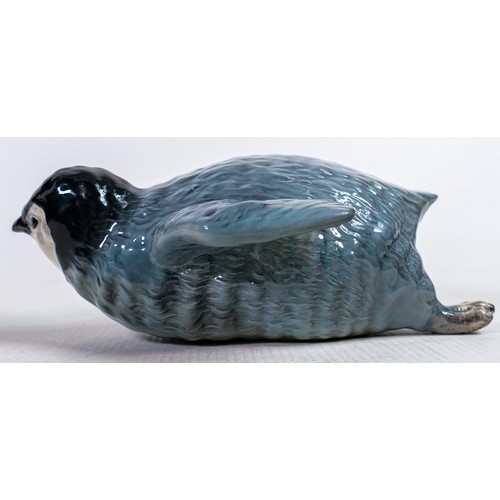 536 - Beswick model of a penguin chick sliding 2434