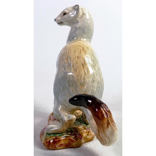 541 - Beswick Stoat in winter coat 1021