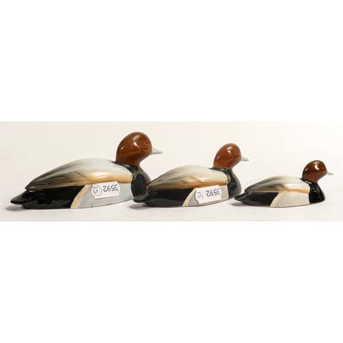 565 - A graduated set of Beswick Pochard ducks approved by Peter Scott, comprising 1520-1, 2 and 3. (3)