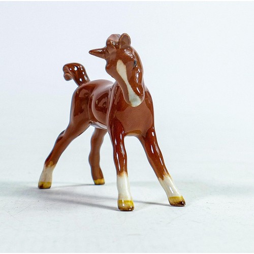 612 - Beswick Chestnut stretched foal 815