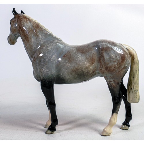 643 - Beswick Hunter horse in Strawberry Roan H260