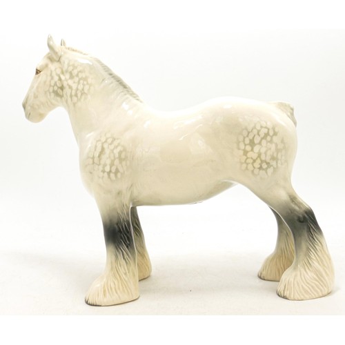 660 - Beswick grey 818 Shire horse