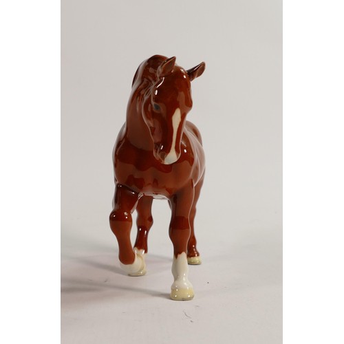 681 - Beswick Chestnut Stocky Jogging mare 855