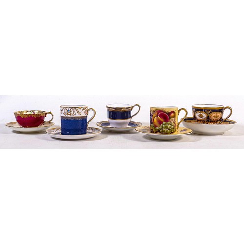 700 - A collection of Spode, Aynsley & Paragon floral & gilt decorated coffee cups & saucers. (5)