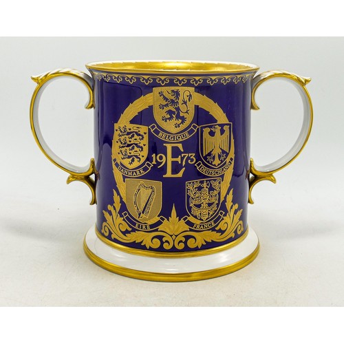 855 - Spode large commemorative Loving Cup to commemorate the enlargement of the European community, heigh... 