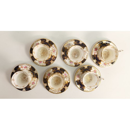 862 - Early 20th century set of Coalport batwing chocolate cups and saucers. (12)