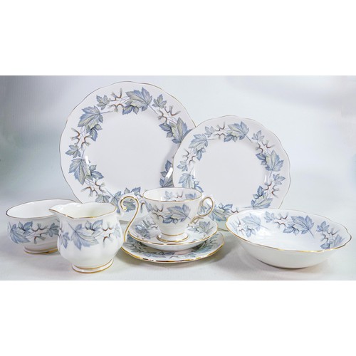 1039 - A large collection of Royal Albert Silver Maple patterned tea & dinnerware to include tea set, dinne... 